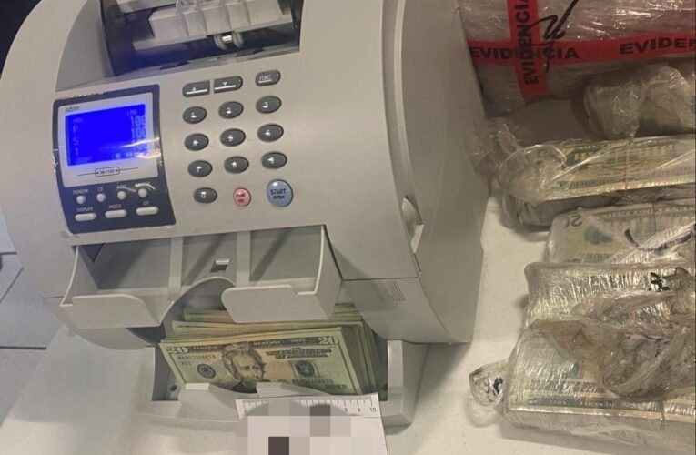 Obtiene la FGR vinculación a proceso en contra de cuatro personas detenidas con dinero en efectivo
