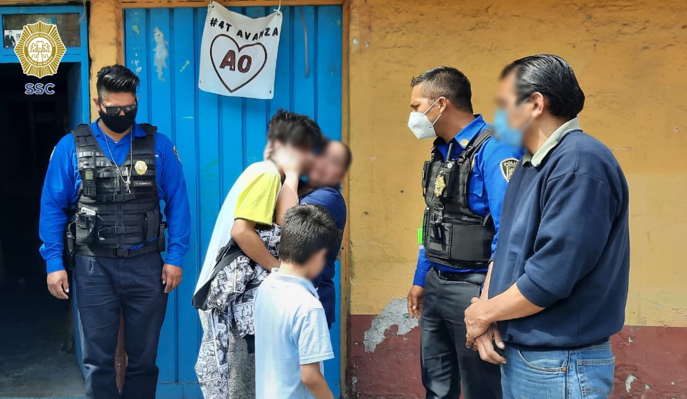 En Álvaro Obregón, efectivos de la SSC localizaron a un menor extraviado, por el que sus familiares recibieron llamadas de extorsión por su supuesta entrega