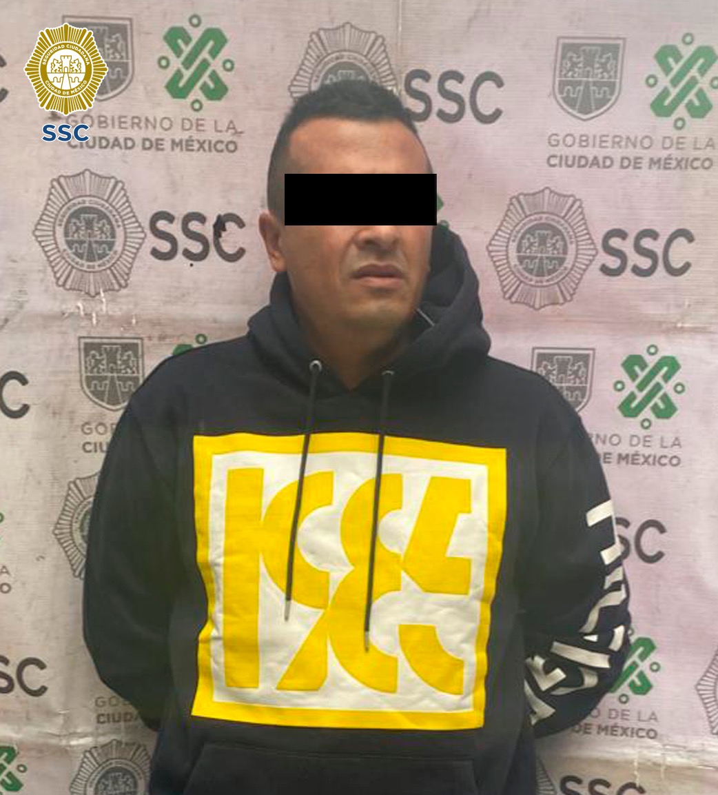 Dos hombres fueron detenidos por efectivos de la SSC en la alcaldía Cuauhtémoc, posiblemente relacionados con el asalto a una mujer