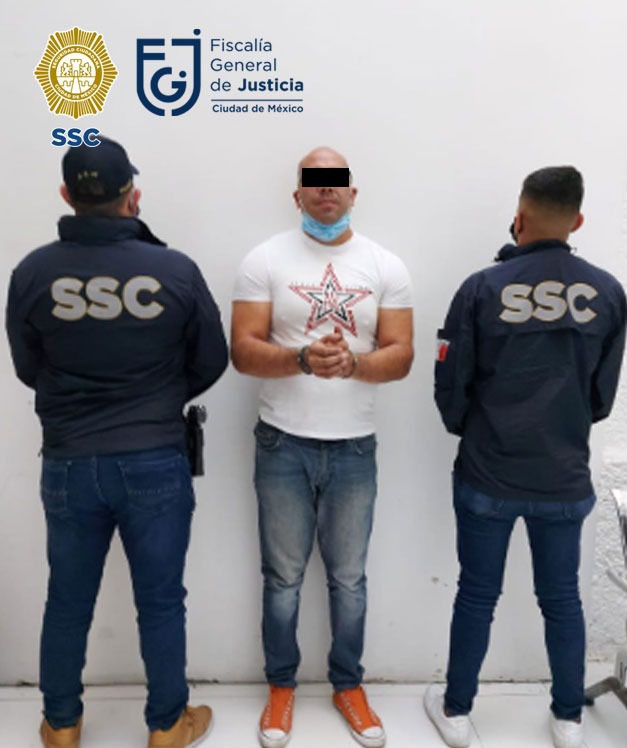 En cumplimiento de una orden de aprehensión obtenida por FGI, un hombre fue detenido por oficiales de la SSC en la alcaldía Álvaro Obregón