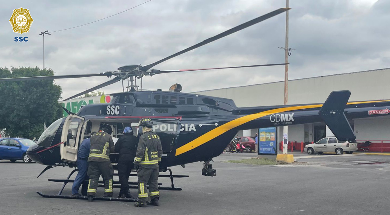 Un helicóptero del agrupamiento Cóndores de la SSC trasladó a un hombre que sufrió un infarto agudo, a un Hospital de Especialidades