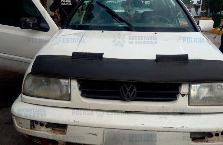 Policías de la Secretaría de Seguridad recuperan vehículo con reporte de robo