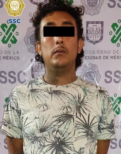 Por su probable relación en la compra y venta de aparente droga, dos personas fueron detenidas por oficiales de la SSC en la alcaldía Tlalpan