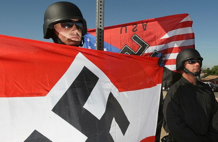 Red neonazi ataca comunidades judías en Texas