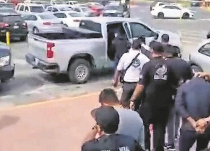 Banda de secuestradores exprés es detenida por agentes de la FGEM en el Edoméx