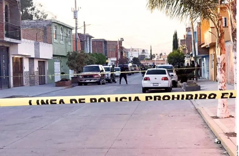 Descubren restos humanos al interior de una casa en Acámbaro, Guanajuato