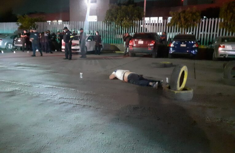 Ecatepec, 3 personas muertas por disparo de arma de fuego