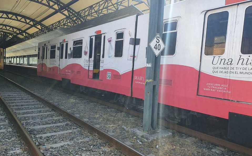 Prensado en el tren ligero de Guadalajara