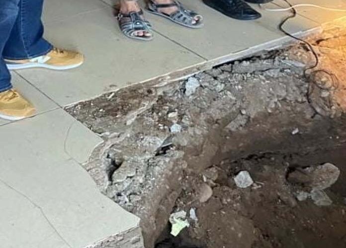 Narcotúnel provoca socavón en una vivienda de Culiacán, Sinaloa