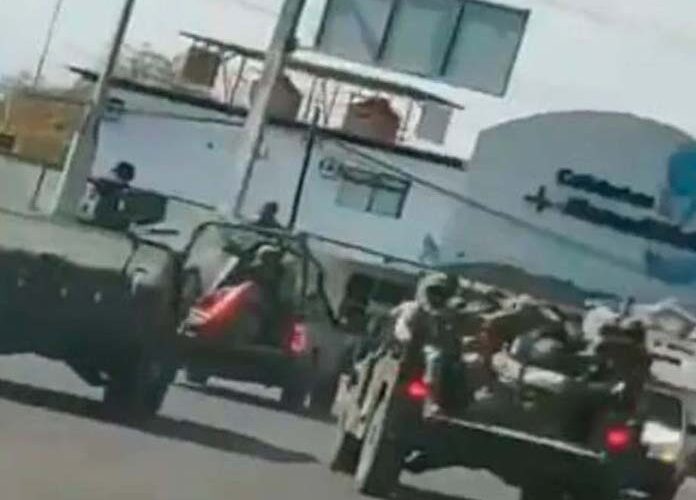 Comando armado persiguió a agentes de la Guardia Nacional en Nueva Italia, Michoacán