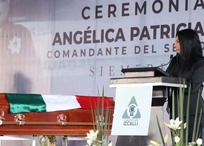 Ceremonia luctuosa en honor a la comandante Angélica Patricia Hernández Miranda