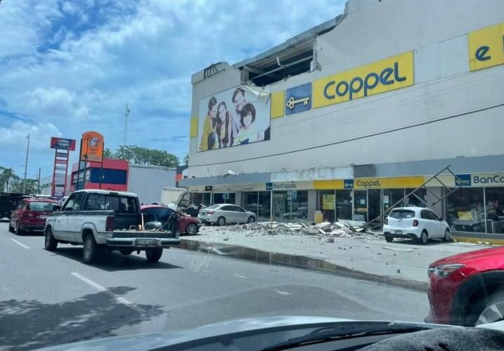 Video- Muere una persona por sismo, en Colima