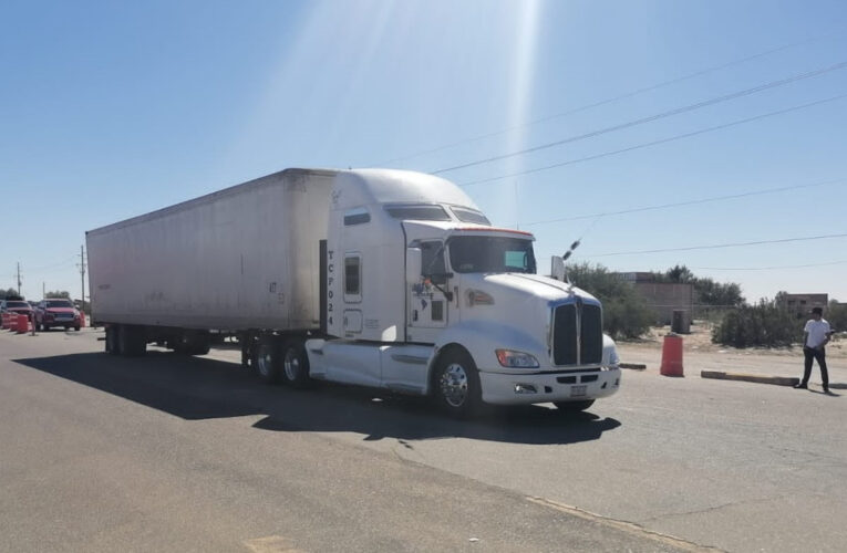 Aseguran posible metanfetamina y un vehículo en Sonora
