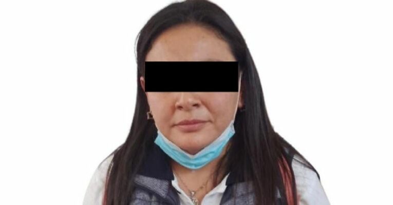 Profesora de kinder en Ecatepec, es detenida por abusar de menores