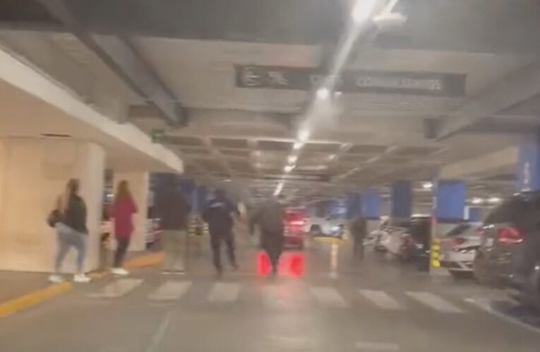 Video. Tras disparos y persecución es capturado asaltante en el Centro Comercial Mitikah