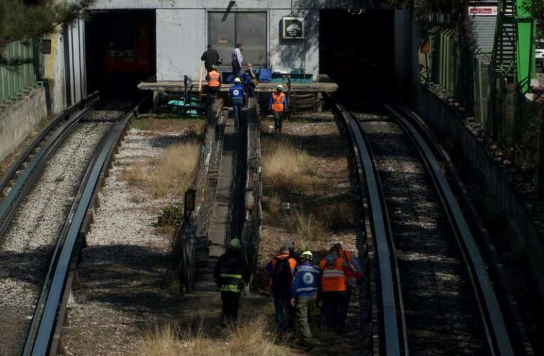 Impotencia, enojo y tristeza, así despiden a Yaretzi Hernández, estudiante que murió en el accidente del Metro