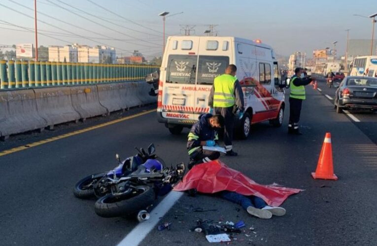 Muere atropellado motociclista en Ecatepec