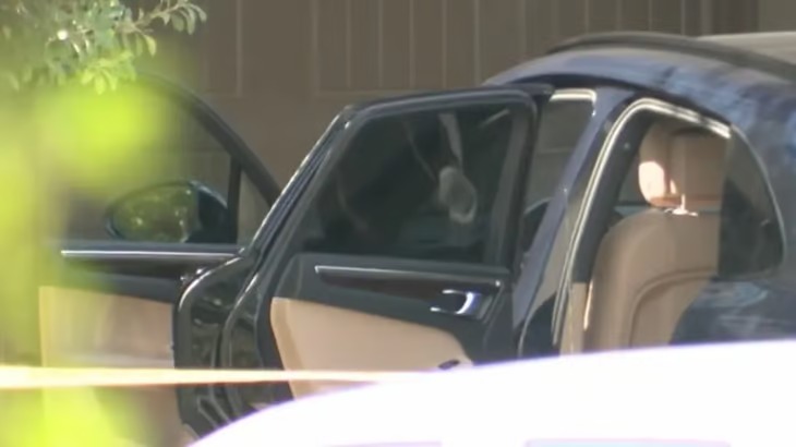 Muere bebé al interior de un auto en Florida