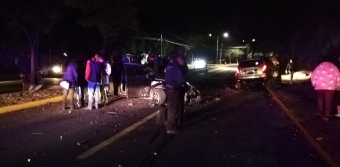 Choque en Toluca Paseo Matlatzincas deja dos personas lesionadas