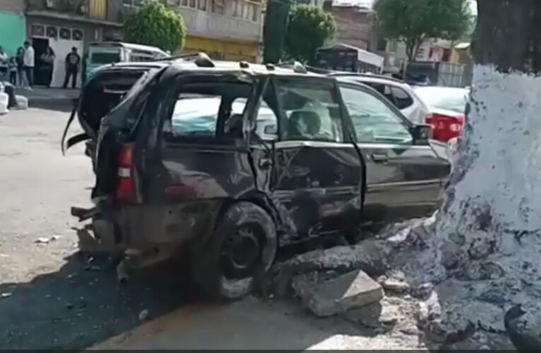 Video | Fuerte golpe entre camionetas en Azcapotzalco