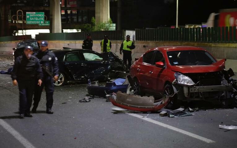 Accidente en Naucalpan; 4 muertos y 2 lesionados