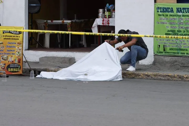 Dos presuntos extorsionadores abatidos durante enfrentamiento con la policía en Atlapulco