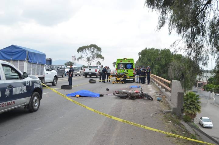 Trágico Accidente en la Carretera Lechería-Texcoco: Mujer Atropellada Tras Caída de Motocicleta