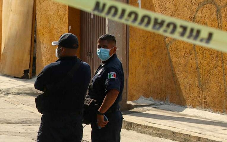 Vecinos de GAM Atestiguan la Muerte de un Hombre con Heridas Abdominales; Se Investigan las Causas