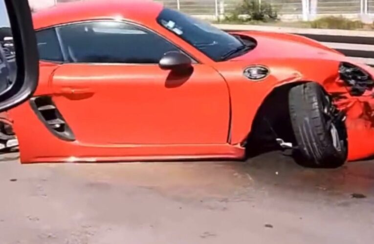 Choca Porsche 718 Cayman en la México  Querétaro