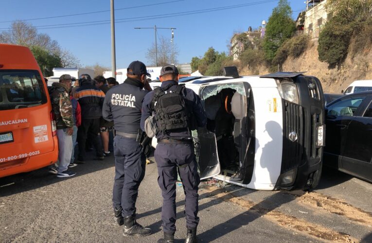 Accidente en Naucalpan deja varios heridos