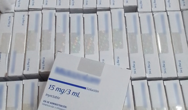 Aseguran medicamento controlado en una paquetería de Querétaro