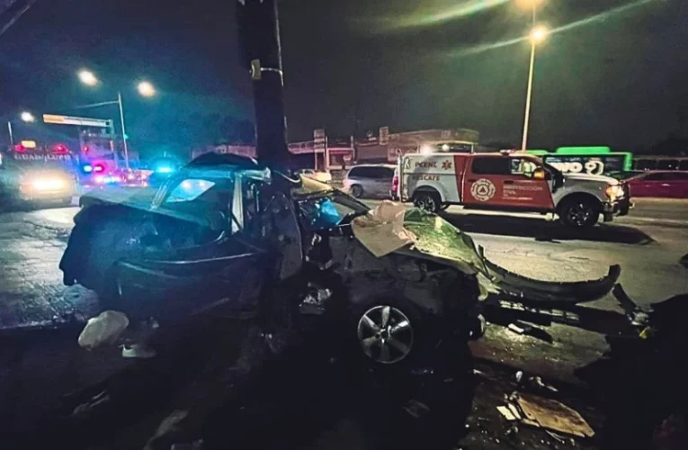 Tres Fallecidos en Fatal Accidente Automovilístico