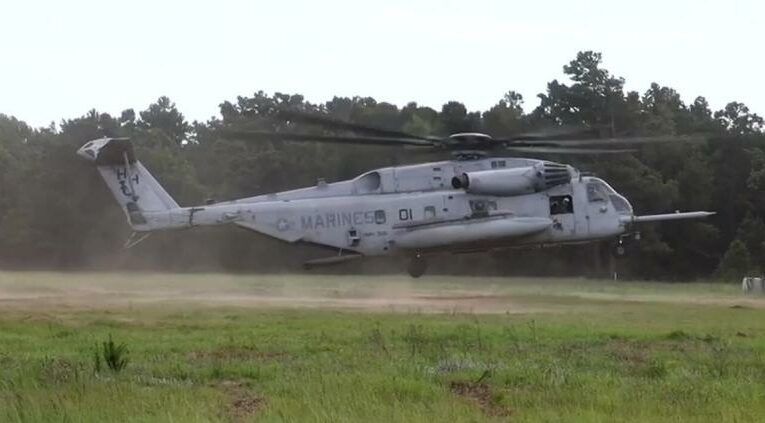 Desplomó helicóptero en California; murieron 5 marines