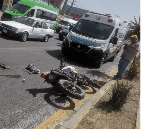 Pareja de bikers sufre accidente en la México – Pachuca