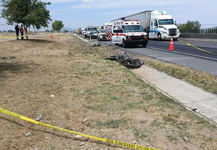 Trágico Accidente en el Circuito Exterior Mexiquense: Motociclista Pierde la Vida tras una Falla en su Unidad