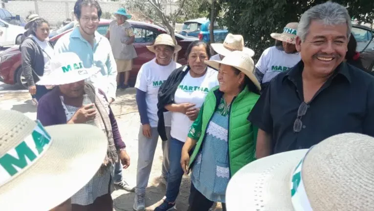 Fortalece Martha Espinoza diálogo con Ejidatarios de Santa Ana Acozautla