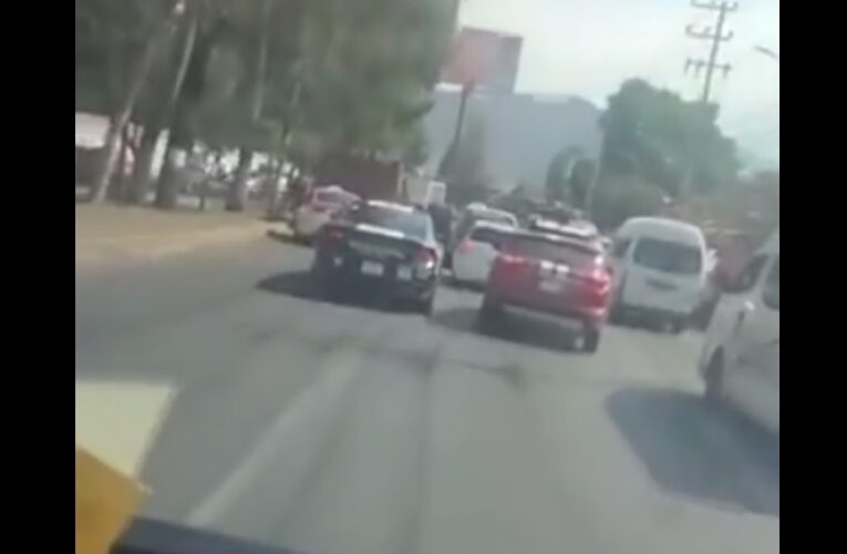 Balacera en la carretera Los Reyes-Texcoco deja un muerto
