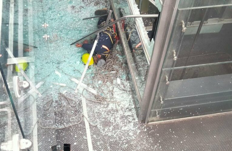 Trabajador fallece tras caida en elevador en el Monumento a la Revolución