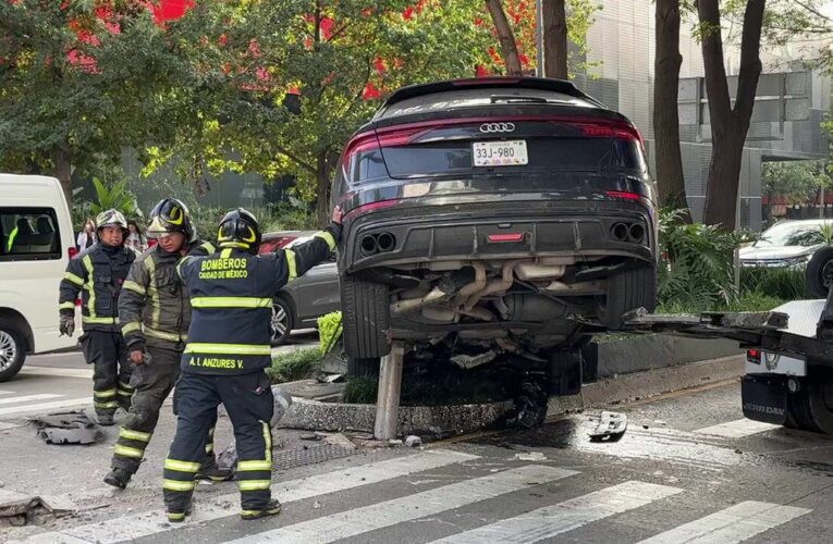 Accidente en Polanco: Camioneta queda sobre camellón en avenida presidente Masaryk