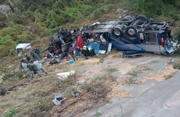 Zacatecas: 24 muertos y 5 heridos tras choque en carretera