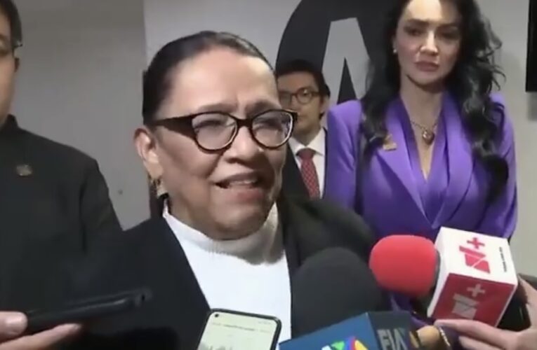 Rosa Icela Rodríguez se deslinda de responsabilidad tras asesinato de alcalde de Chilpancingo