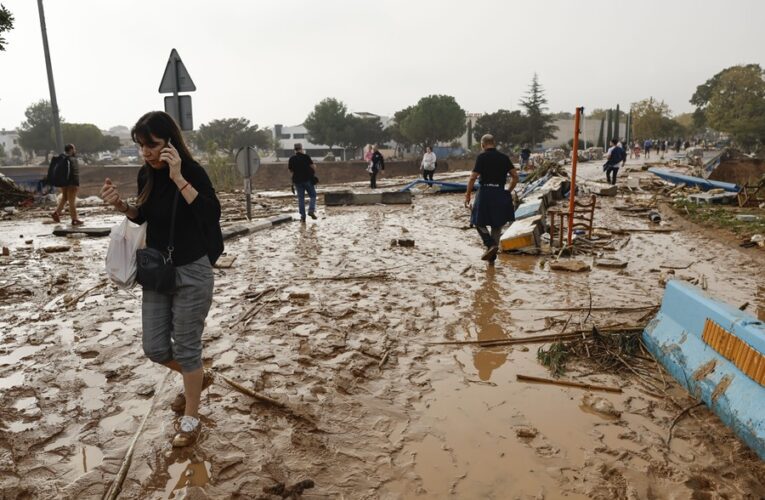 Cifra de muertos por inundaciones en Valencia aumenta a 205