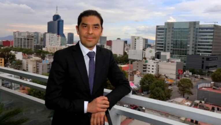 Separan a Roberto Moreno del Sistema Anticorrupción