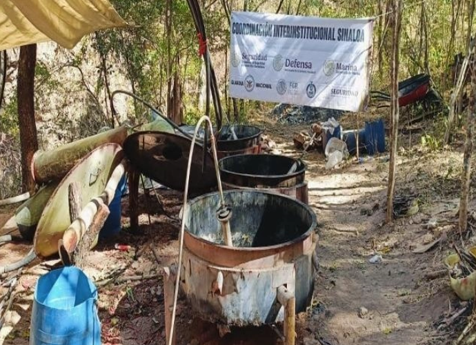 Inhabilitan ocho sitios de producción de droga sintética en México