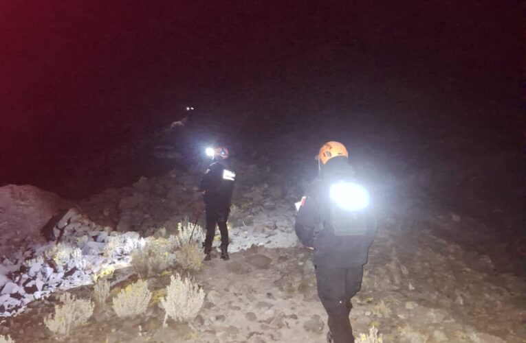 RESCATAN ELEMENTOS DE ALTA MONTAÑA DE LA SECRETARÍA DE SEGURIDAD ESTATAL A UN HOMBRE DE NACIONALIDAD UCRANIANA EXTRAVIADO EN EL VOLCÁN XINANTÉCATL