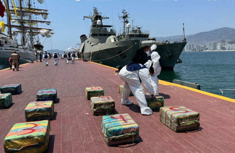 EN COSTAS DE GUERRERO SE ASEGURARON ALREDEDOR DE 1,800 KILOS DE COCAÍNA EN LA MAR