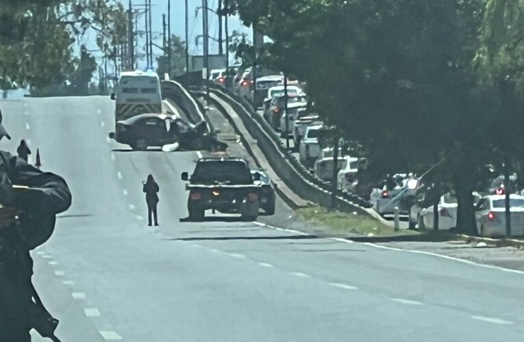 Accidente en Paseo Tollocan deja una mujer muerta y otra lesionada en Metepec