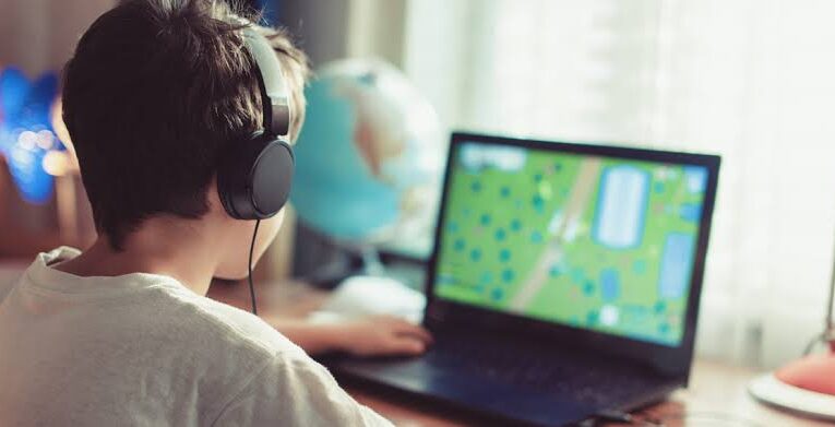 Trata de personas crece en redes sociales y videojuegos: 62% de casos inician en plataformas digitales