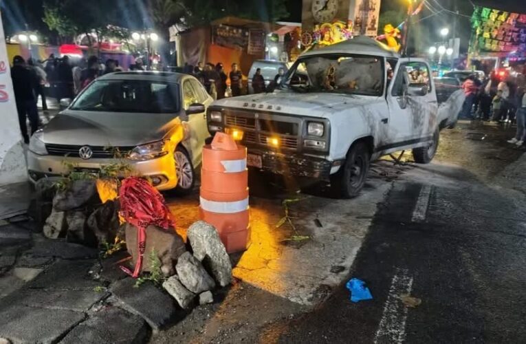Muere adolescente tras explotar una camioneta cargada de pirotecnia en Tlaxcala