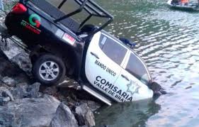 Chocan taxi y patrulla en Valle de Bravo